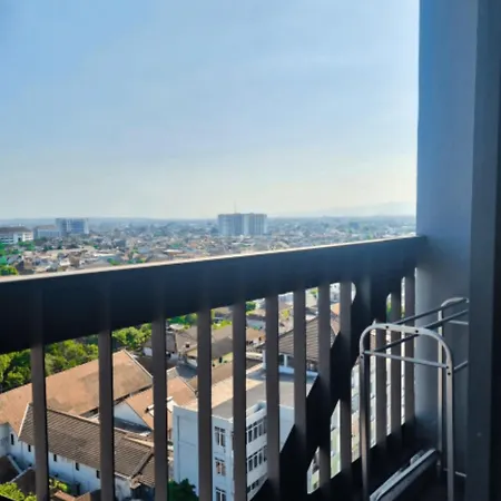 Apartemen Uttara The Icon Yogyakarta Exterior photo