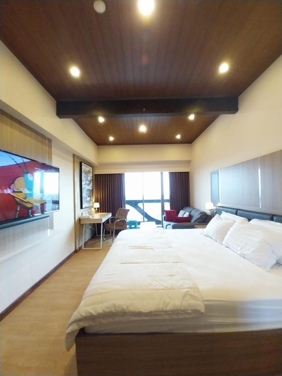 Apartment Uttara The Icon *